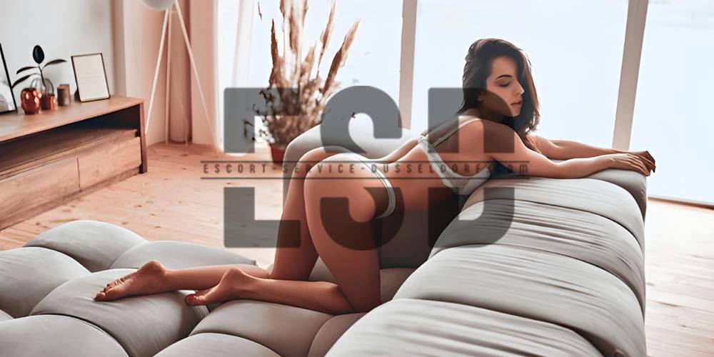 Non-Smoking Escorts in Dusseldorf