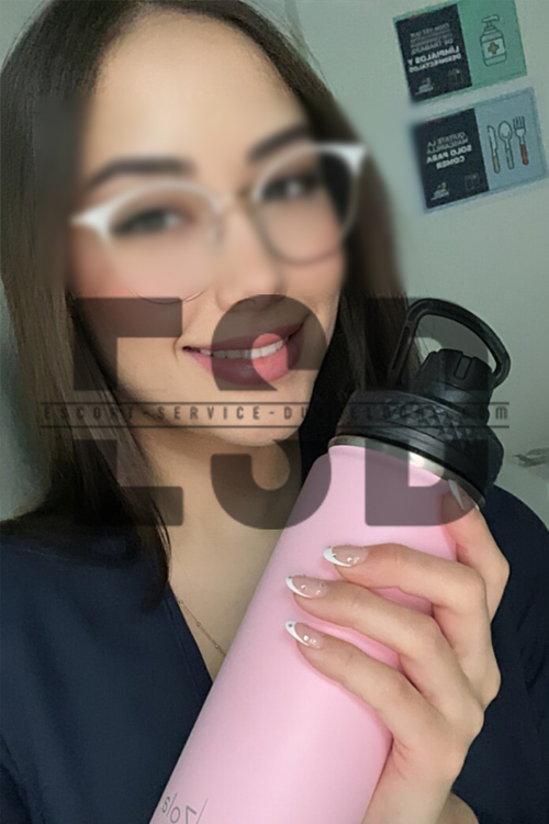 Vietnamese Escort Girl in Dusseldorf