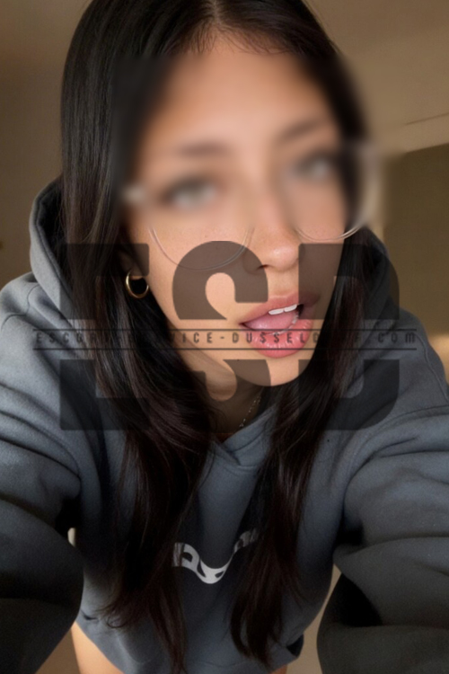 Colombian Escort Girl in Dusseldorf