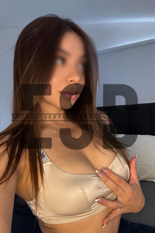 High Class Escort Girl In Dusseldorf