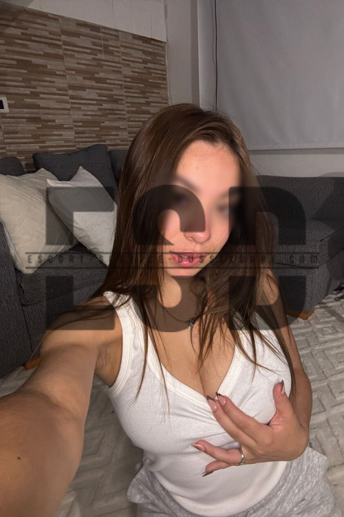 High Class Escort Girl In Dusseldorf