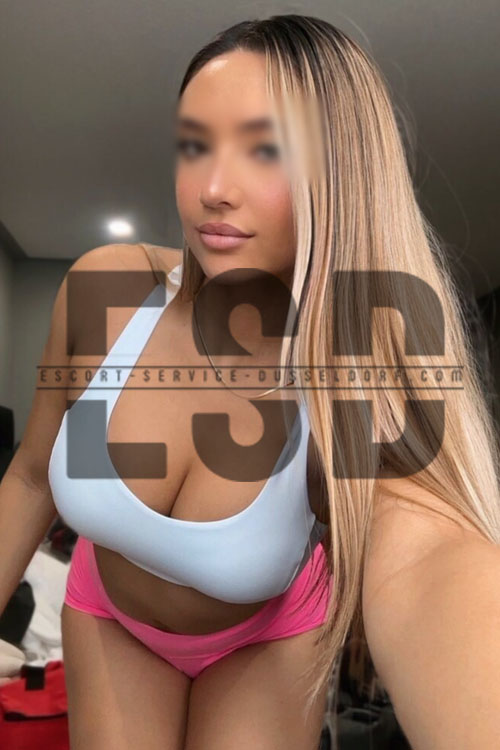 Romanian Escort Girl in Berlin