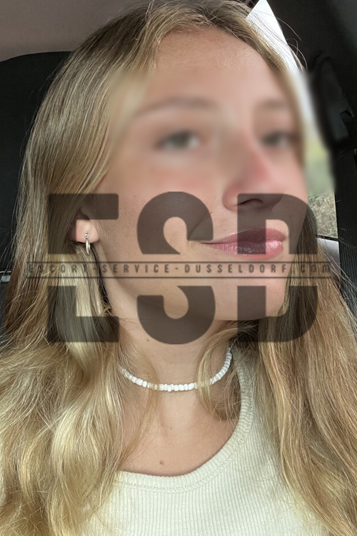 Lap Dance Escort Girl In Dusseldorf