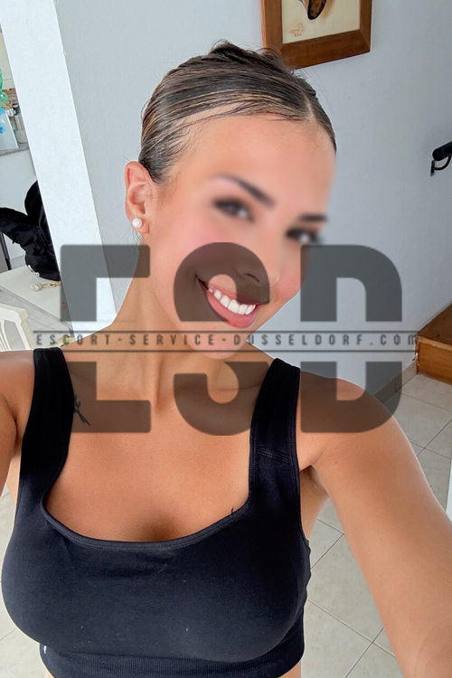 Oral Sex Escort Girl In Dusseldorf