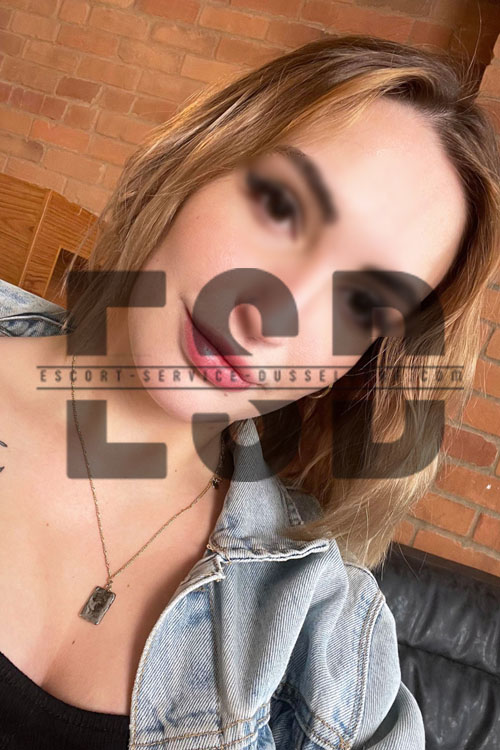 VIP Escort Girl In Dusseldorf