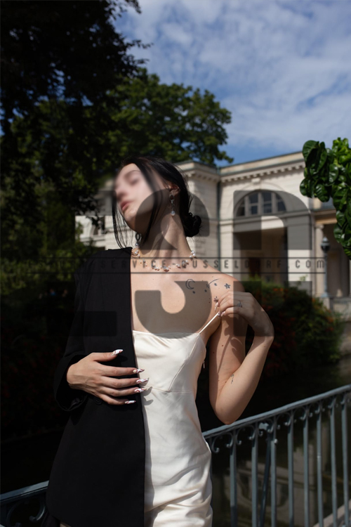 Bondage Escort Girl In Dusseldorf